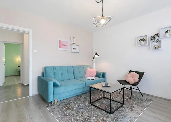 Center With Private Garden And Bbq Apartmán *